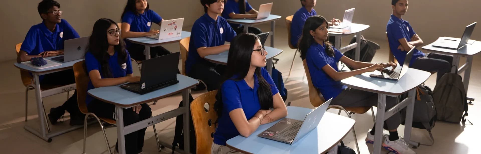 students choosing ib diploma subjects